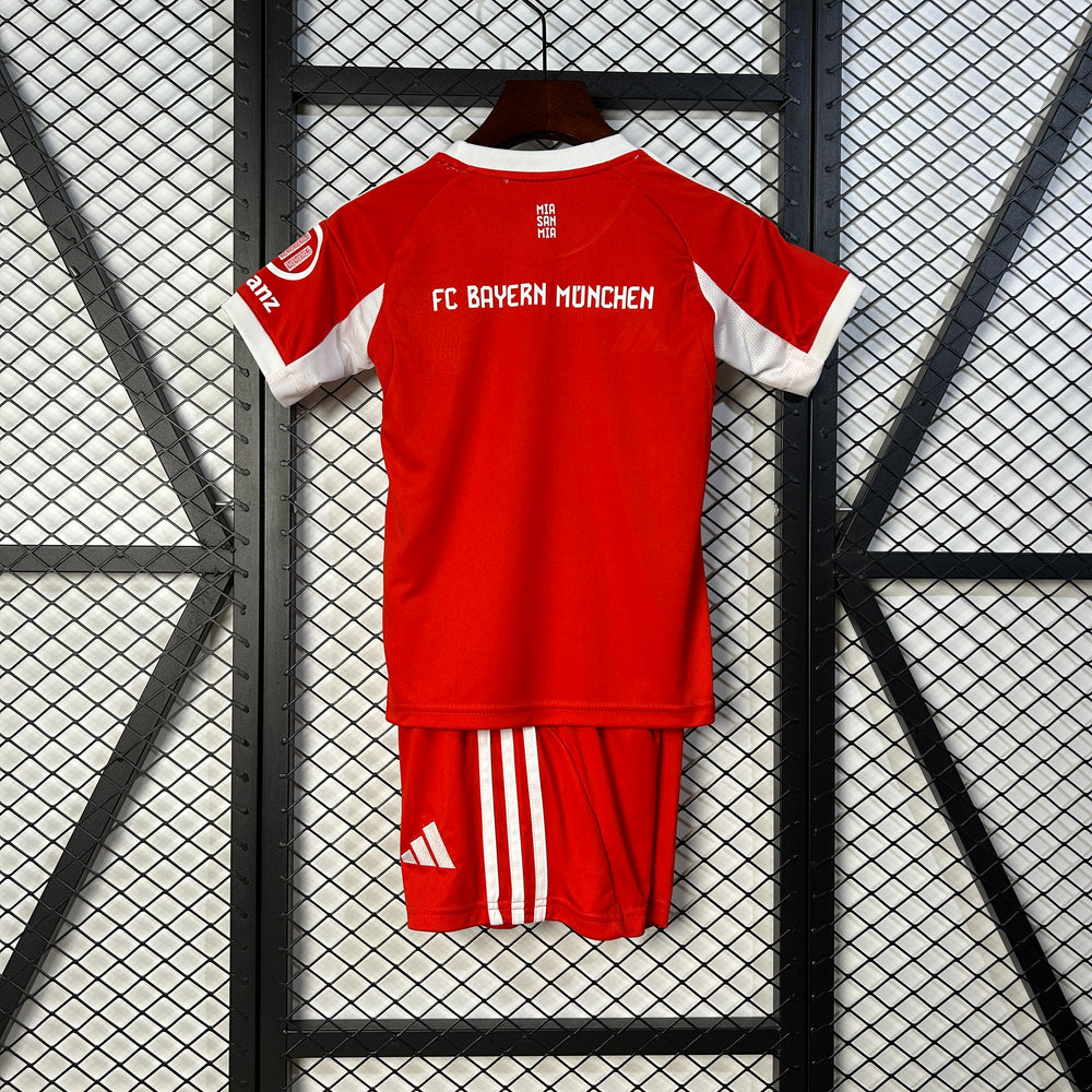 Conjunto Infantil Bayern de Munique I 25/26 Vermelho Adidas