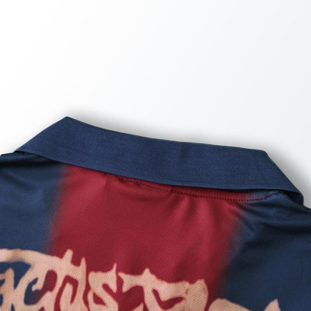 Camisa Barcelona x Travis Scott Skeletons Retrô 2000/2001 Vermelha/Azul Nike