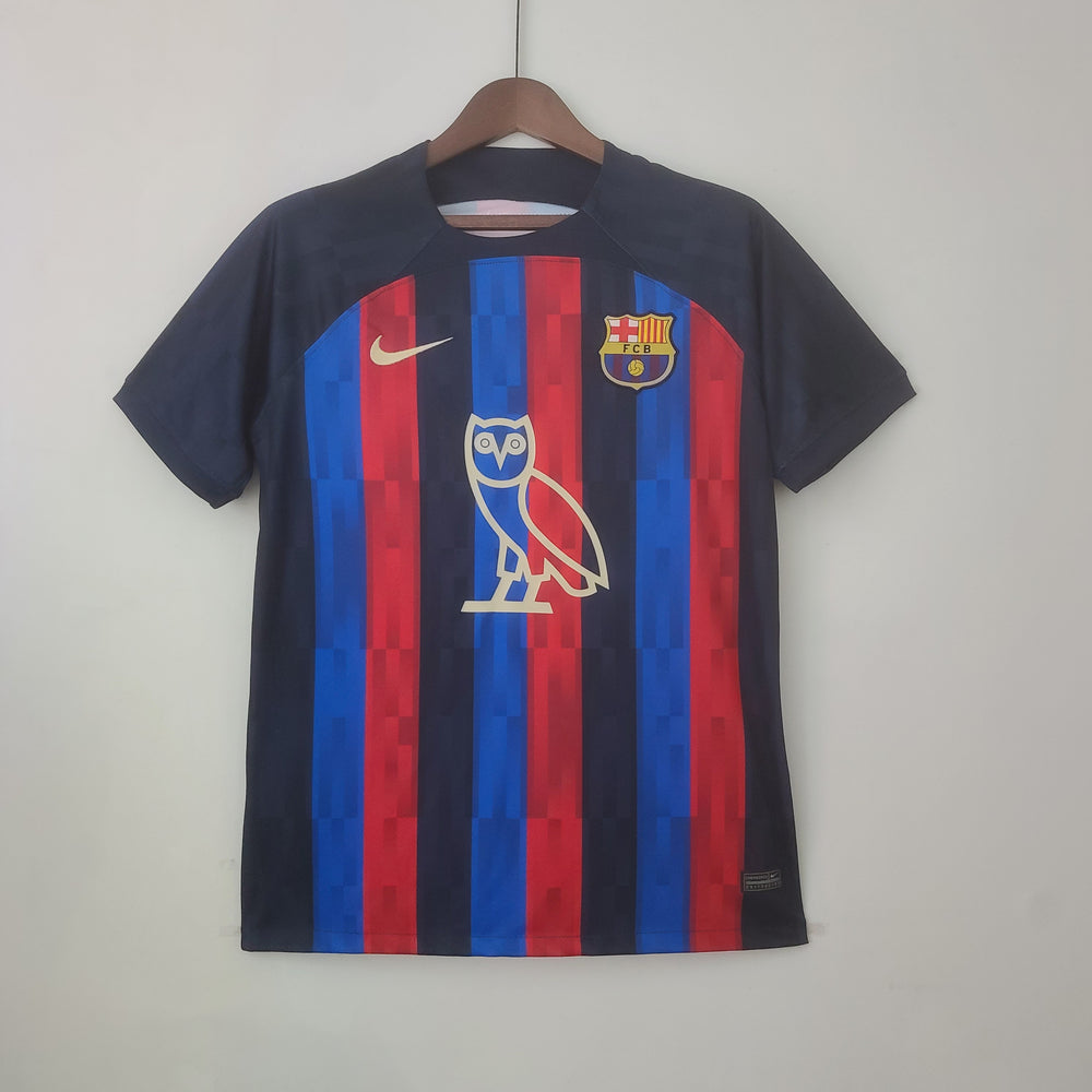 Camisa Barcelona Edição Especial Drake Vermelha e Azul Nike