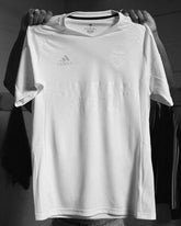 Camisa Arsenal Edição Especial No More Red 24/25 Branca Masculina Adidas