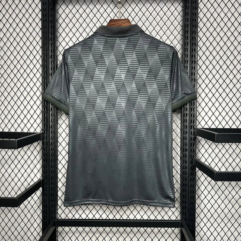 Camisa Bayern de Munique Edição Oktoberfest 24/25 Cinza Masculina Adidas