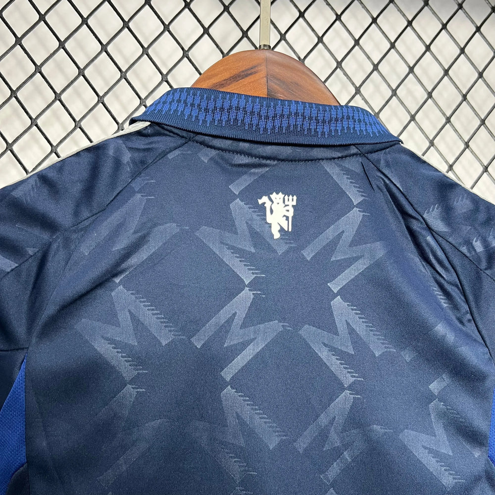 Conjunto Infantil Manchester United II 24/25 Azul Adidas