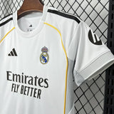 Conjunto Infantil Real Madrid I 25/26 Branco Adidas