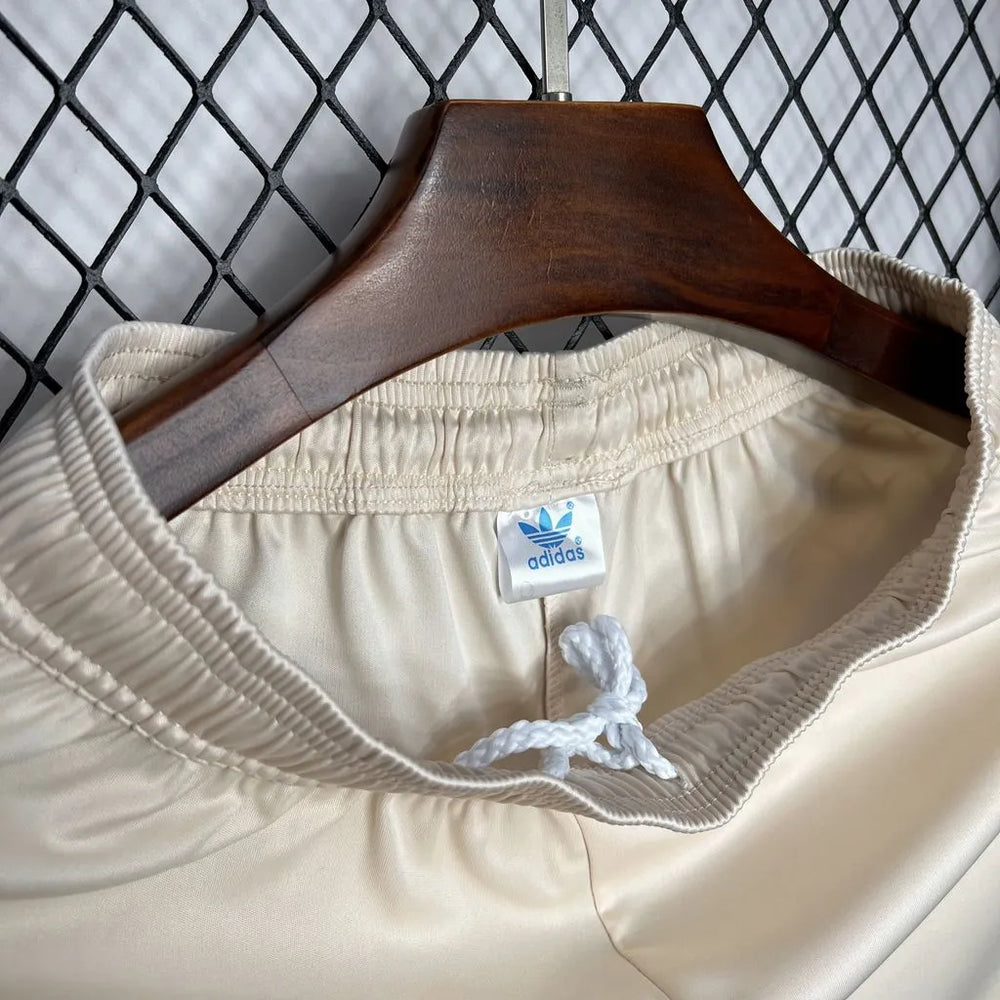 Short Bayern de Munique III 24/25 Bege Masculino Adidas