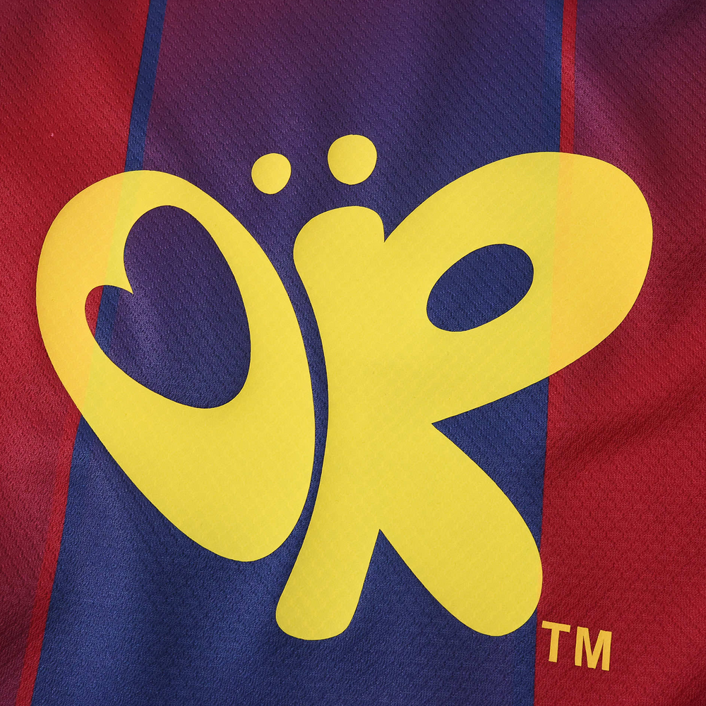 Camisa Barcelona x Olivia Rodrigo Vermelha e Azul Nike