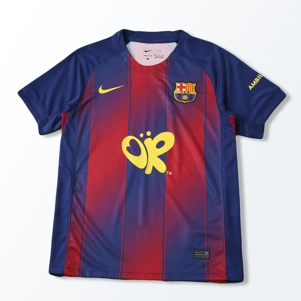 Camisa Barcelona x Olivia Rodrigo Vermelha e Azul Nike