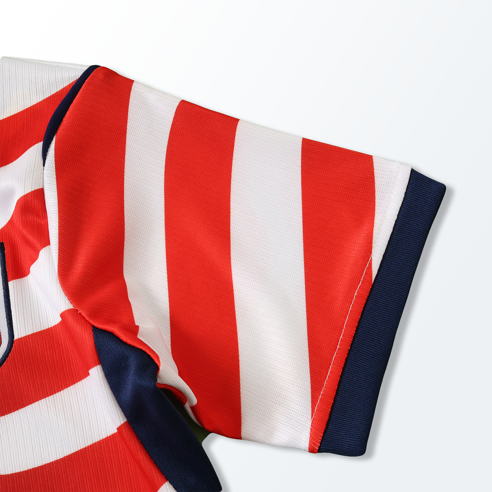 Conjunto Infantil Seleção Estados Unidos I Copa do Mundo 2026 Vermelho e Branco Nike