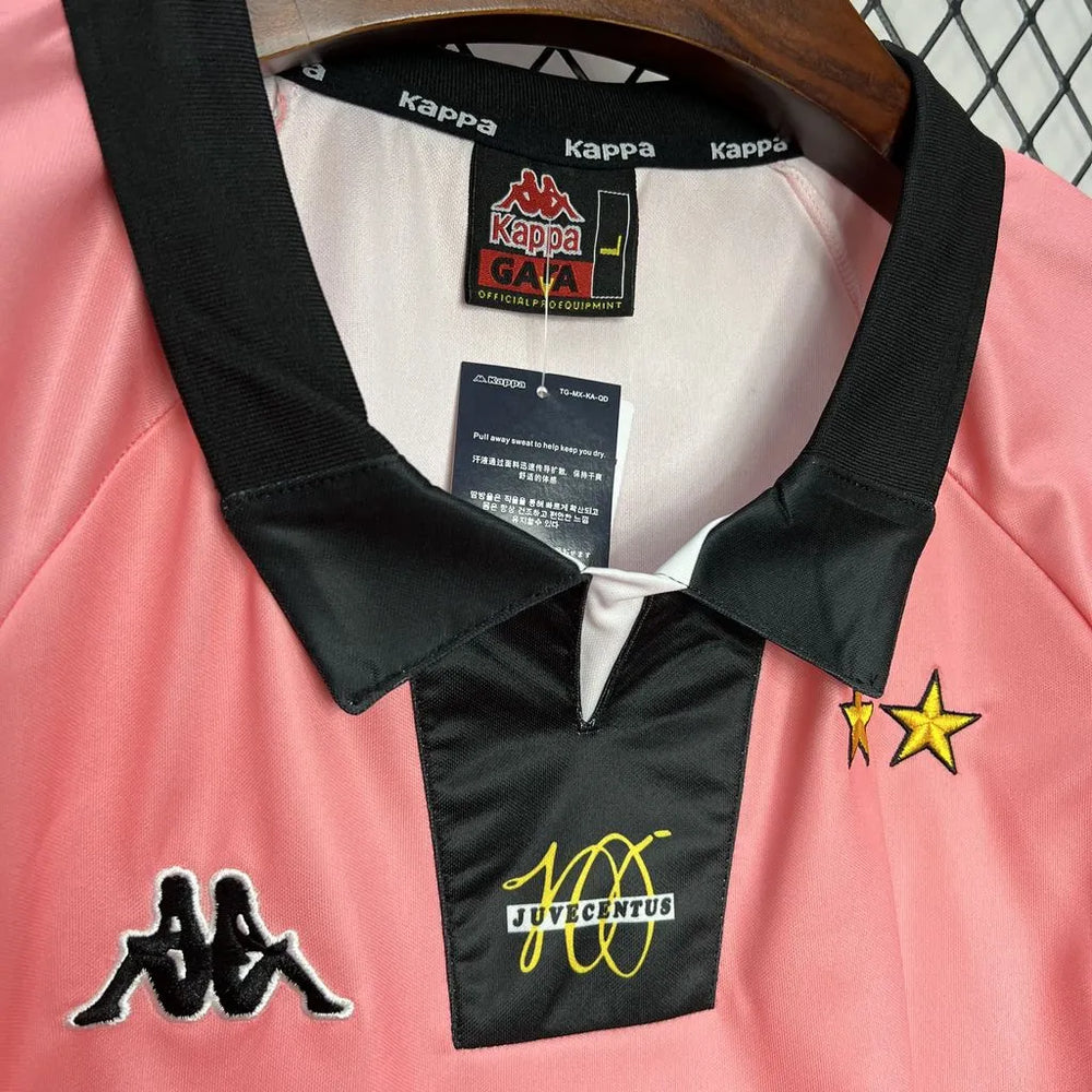 Camisa Juventus II 1997/1998 Retrô Rosa Masculina Kappa