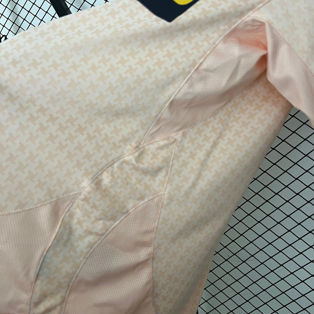 Camisa Juventus III 2003-2004 Retrô Rosa Masculina Kappa