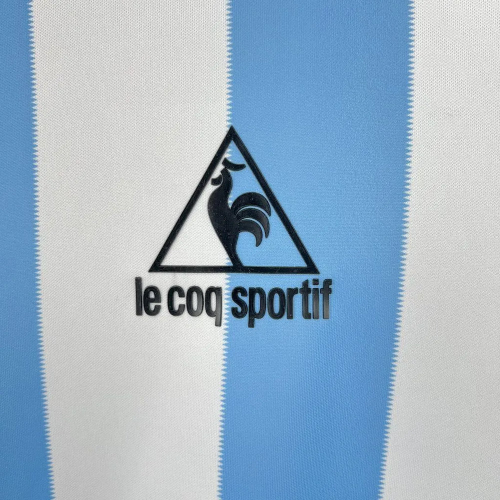 Camisa Seleção Argentina I 1986 Azul e Branca Retrô Masculina Le Coq Sportif