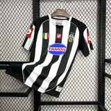 Camisa Juventus I 2002/2003 Retrô Preta e Branca Masculina Lotto