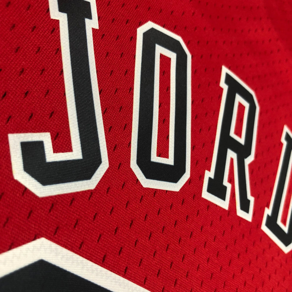 Regata Chicago Bulls Mitchell & Ness Retrô 1997/1998 Vermelha Mitchell & Ness