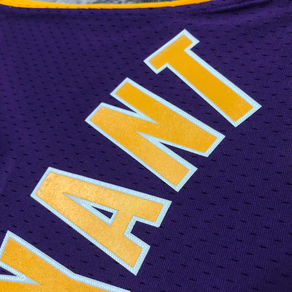 Regata Los Angeles Lakers Mitchell & Ness Kobe Bryant #24 Retrô 2008/2009 Roxa - DS Sports - Artigos Esportivos