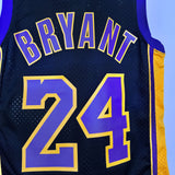 Regata Los Angeles Lakers Mitchell & Ness Kobe Bryant #24 Retrô 2009/2010 Preta - DS Sports - Artigos Esportivos