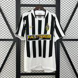 Camisa Juventus I 2003-2004 Retrô Preta e Branca Masculina Nike
