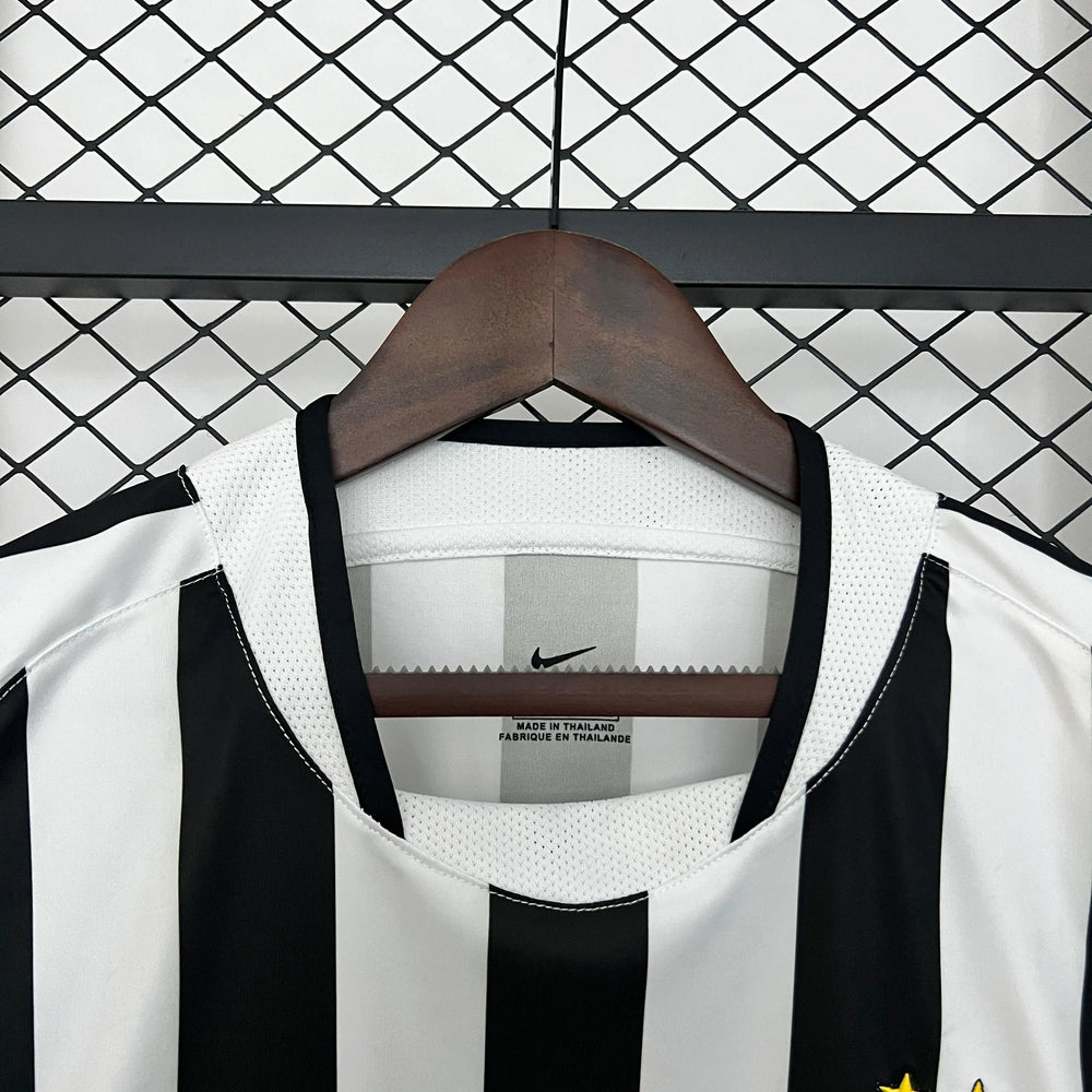 Camisa Juventus I 2003-2004 Retrô Preta e Branca Masculina Nike