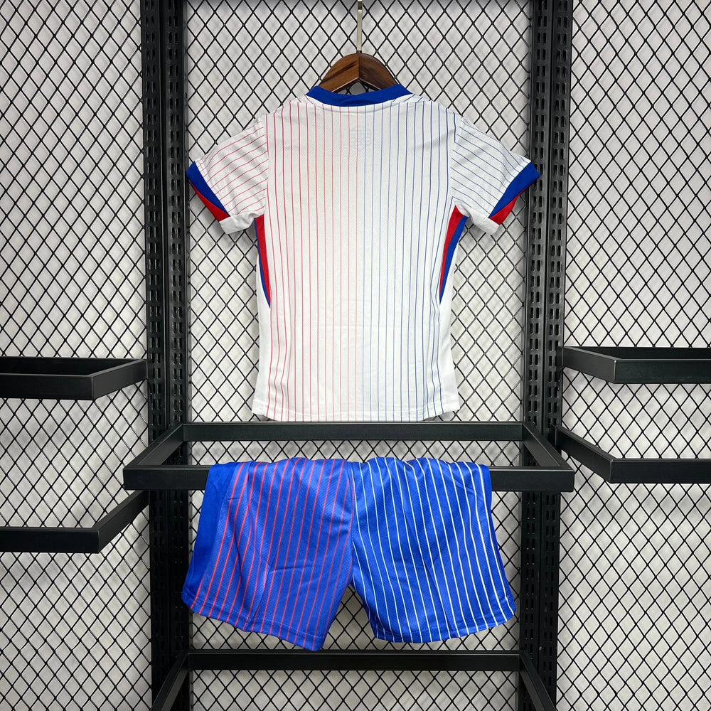 Conjunto Infantil Seleção França II 24/25 Branco Nike