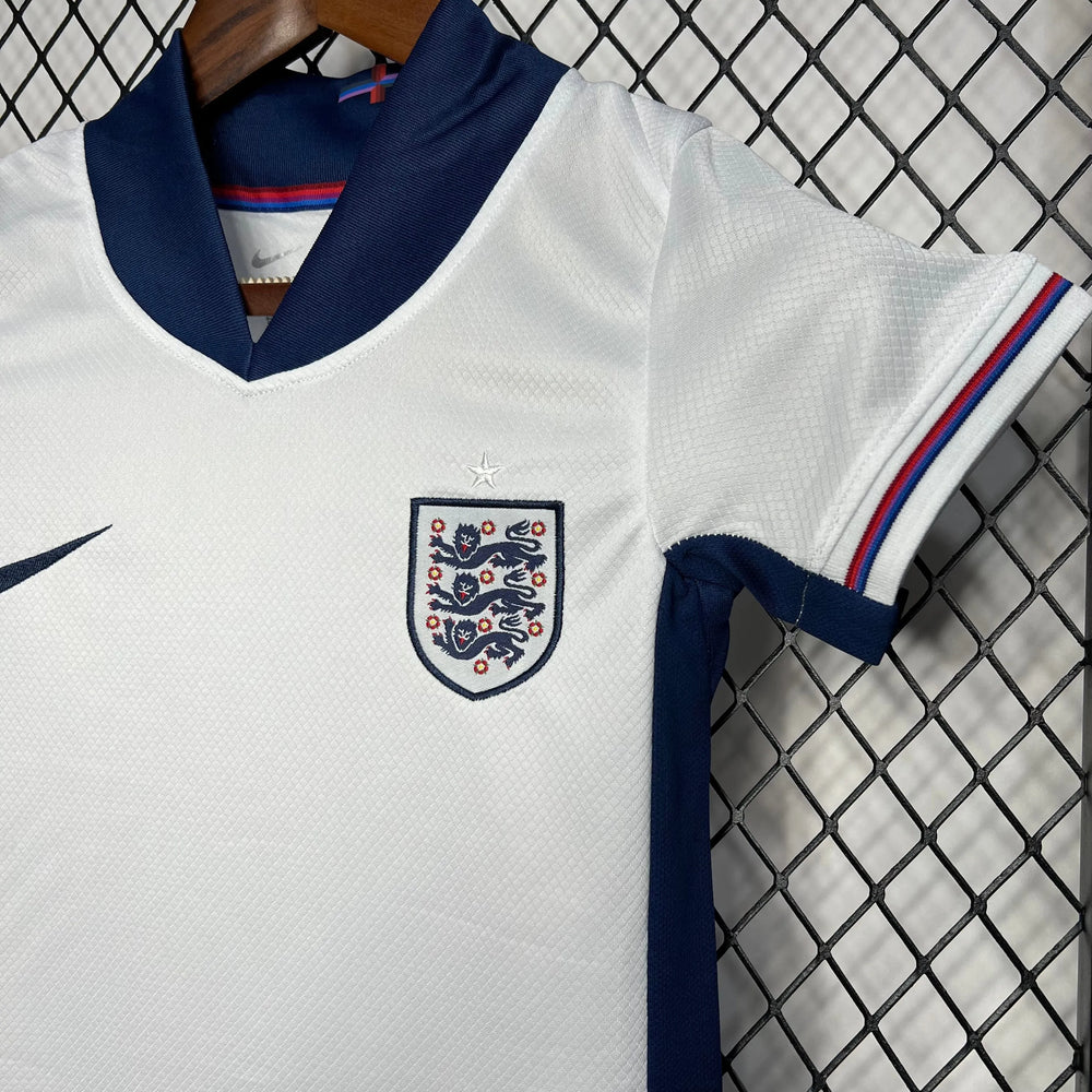 Conjunto Infantil Seleção Inglaterra I 24/25 Branco Nike