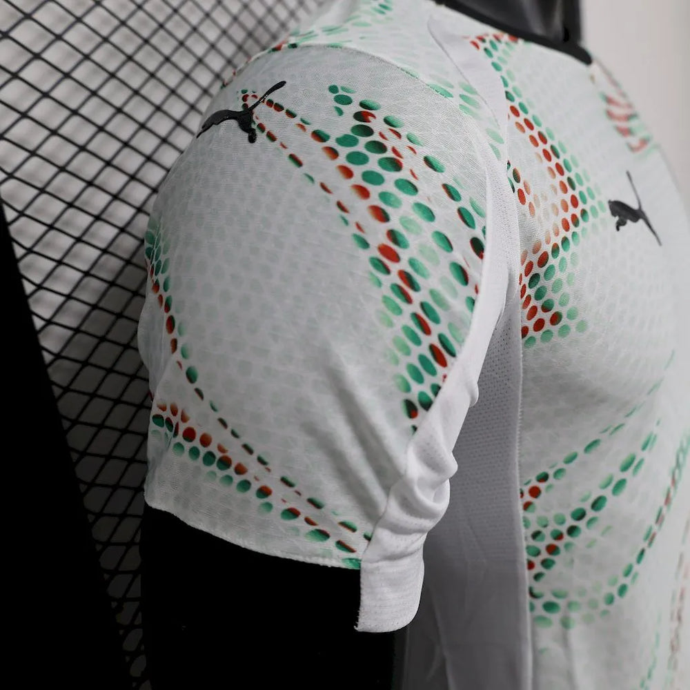 Camisa Seleção Portugal II 25/26 Branca Masculina Modelo Jogador Puma