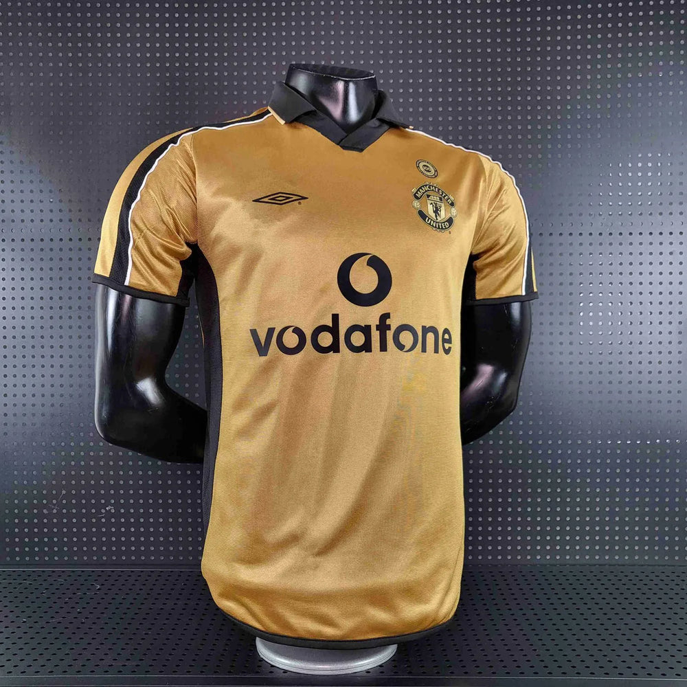 Camisa Manchester United Dupla Face 100 Anos Retrô 2001/2002 Branca / Dourada Masculina Umbro