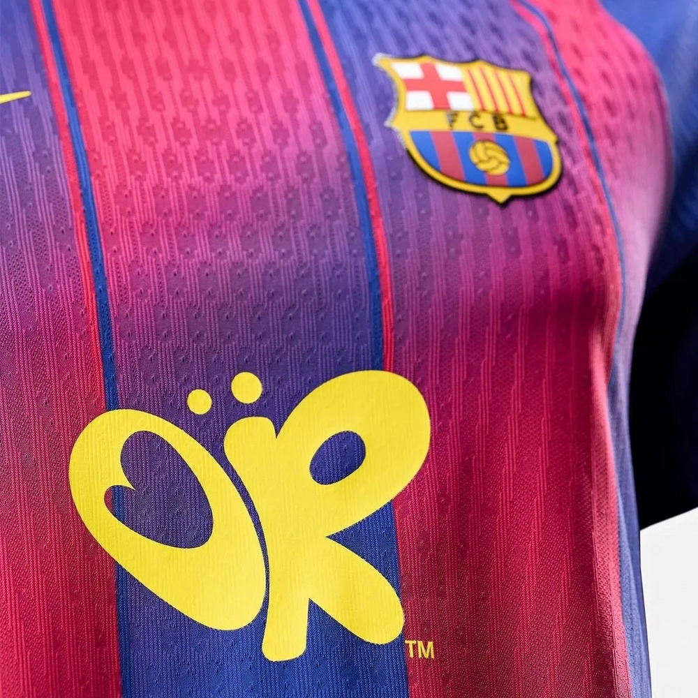 Camisa Barcelona x Olivia Rodrigo Vermelha e Azul - Jogador – DS