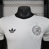 Camisa Seleção Alemanha 125 Anos Branca Modelo Jogador