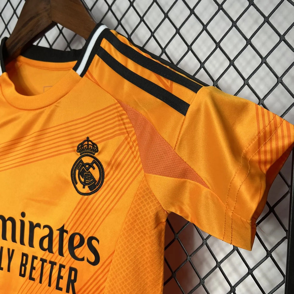 Conjunto Infantil Real Madrid II 24/25 Laranja Adidas