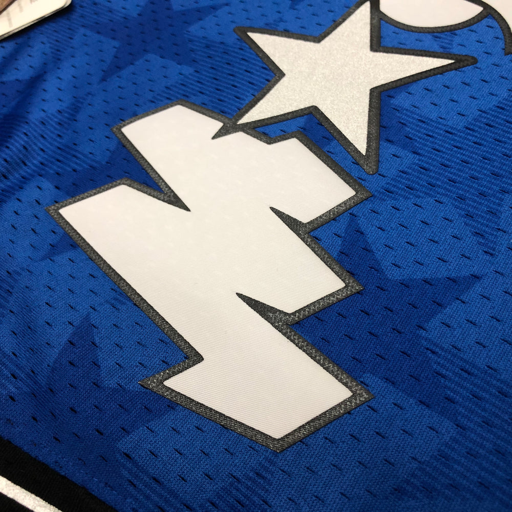 Regata Orlando Magic Mitchell & Ness Tracy McGrady 2000/2001 Azul Mitchell & Ness