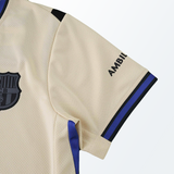 Conjunto Infantil Barcelona Away 2025/26 Dourado Nike