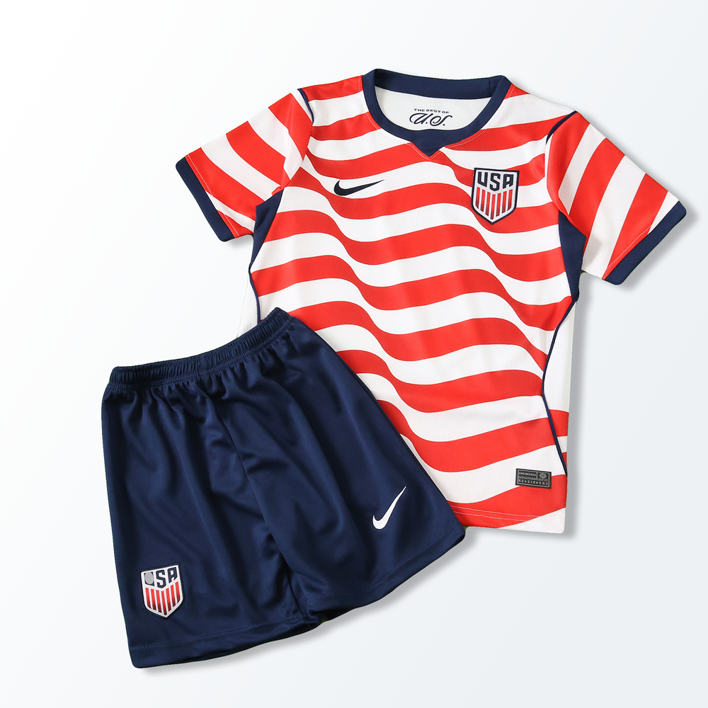Conjunto Infantil Seleção Estados Unidos I Copa do Mundo 2026 Vermelho e Branco Nike