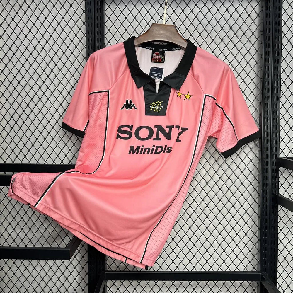 Camisa Juventus II 1997/1998 Retrô Rosa Masculina Kappa