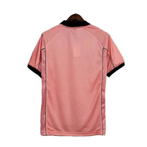 Camisa Juventus II 1997/1998 Retrô Rosa Masculina Kappa
