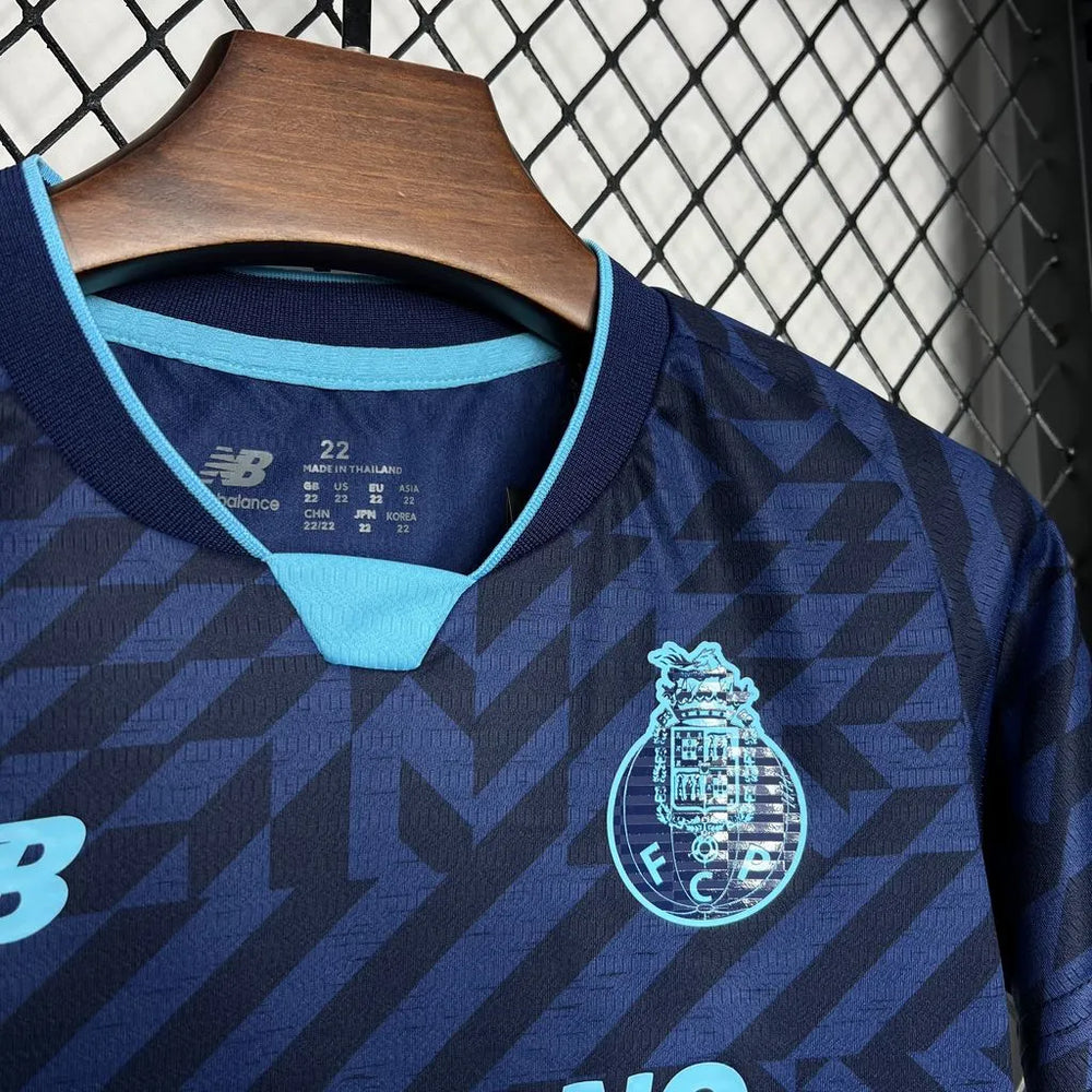 Conjunto Infantil FC Porto III 24/25 Azul New Balance