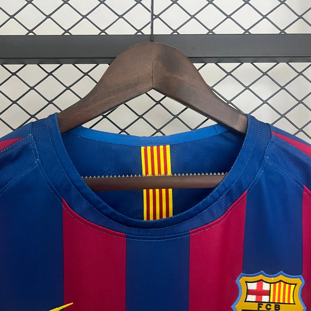 Camisa Barcelona I 2005-2006 Retrô Vermelha/Azul Nike