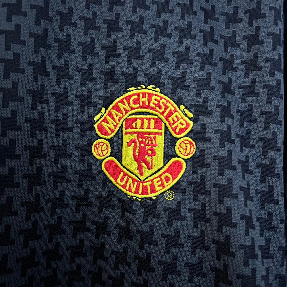 Camisa Manchester United II 2003-2004 Retrô Preta Masculina Nike