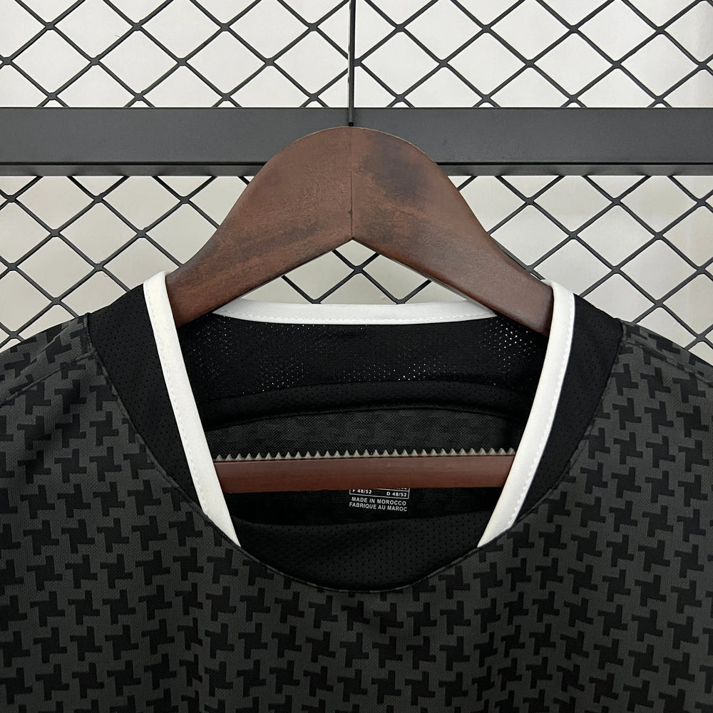 Camisa Manchester United II 2003-2004 Retrô Preta Masculina Nike