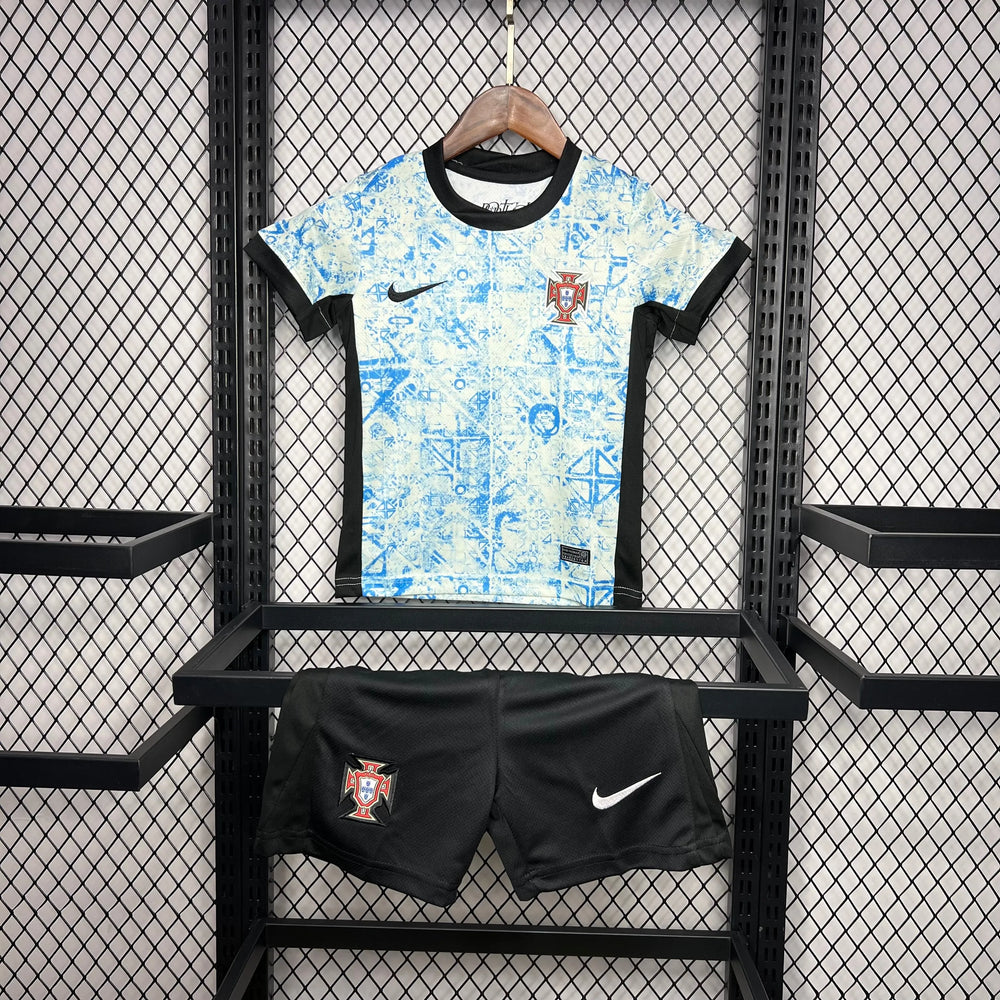 Conjunto Infantil Seleção Portugal II 24/25 Azul e Branca Nike