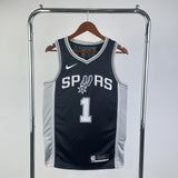 Regata San Antonio Spurs Swingman Icon Edition 23/24 Preta Masculina - DS Sports - Artigos Esportivos