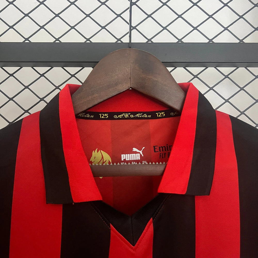 Camisa AC Milan Edição Especial 125 Anos Vermelha e Preta Masculina Puma