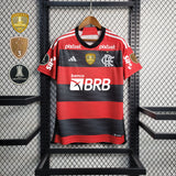 Camisa Flamengo I 23/24 Vermelha/Preta Com Patrocínio e Patches Masculina